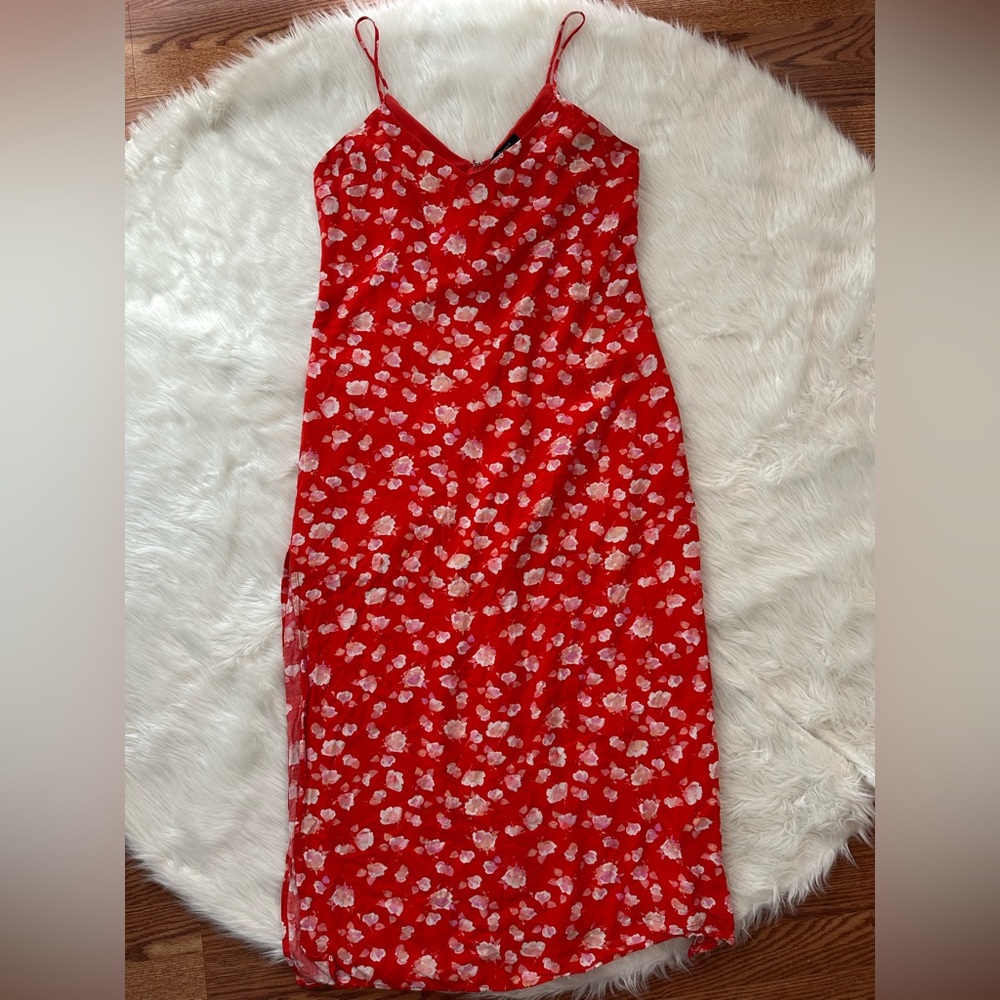 Forever 21 Red Floral Midi Dress